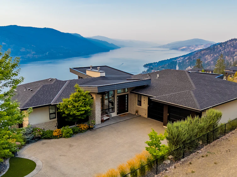 142 Red Sky Court, Kelowna, BC, V1V 3G4