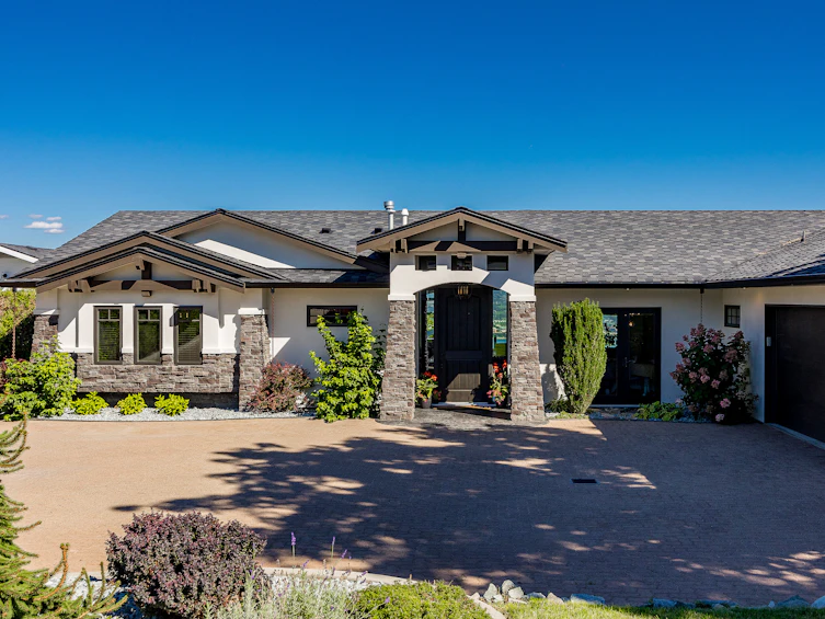 2523 Hillsborough Road, West Kelowna, BC, V1Z 3E8 - 2