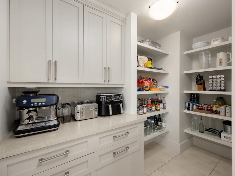2523 Hillsborough Road, West Kelowna, BC, V1Z 3E8 - 14