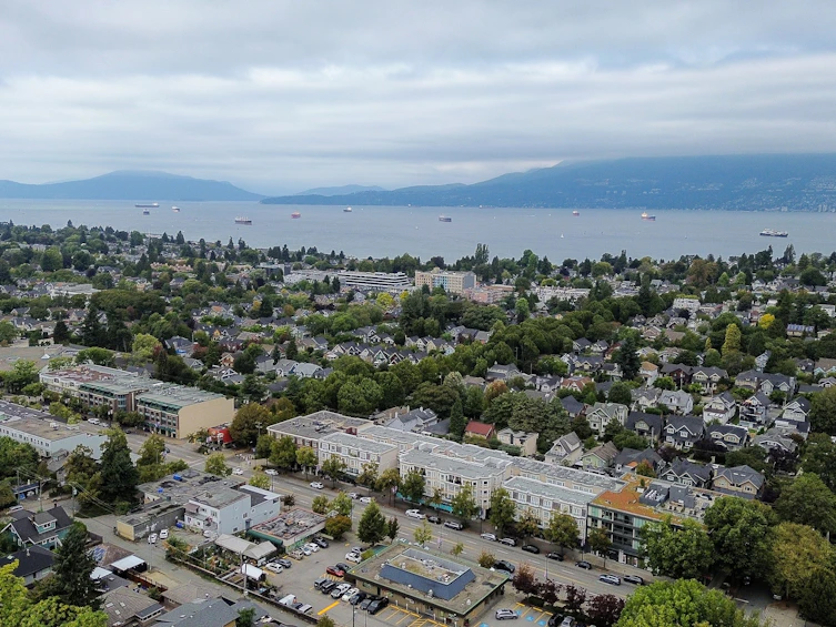 208-2545 W Broadway, Vancouver, BC, V6K 2E9 - 30