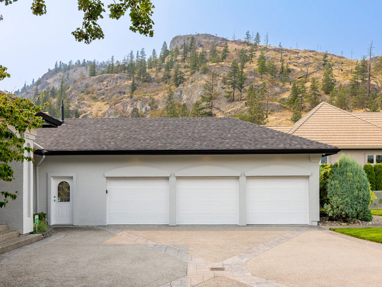 2577 Whitworth Road, West Kelowna, BC, V4T 2K5 - 5
