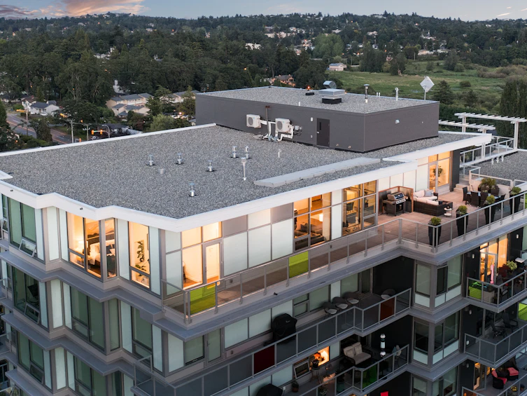 PH902-4009 Rainbow Hill Lane, Saanich, BC, V8X 0B3 - 15