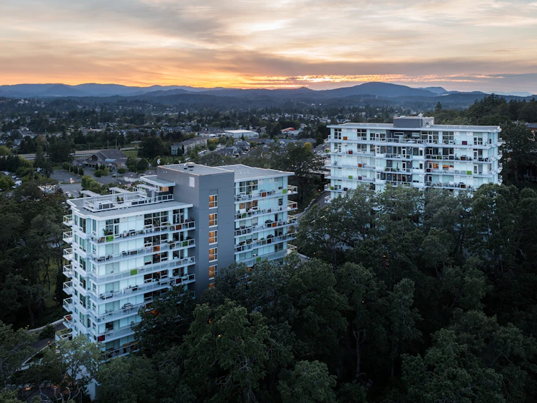 PH902-4009 Rainbow Hill Lane, Saanich, BC, V8X 0B3 - 74