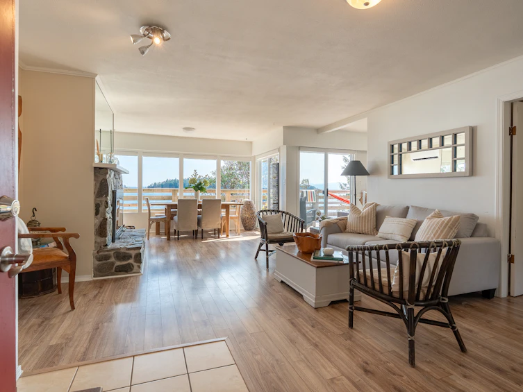 6669 Sunshine Coast Highway, Sechelt, BC, V7Z 0M9 - 15
