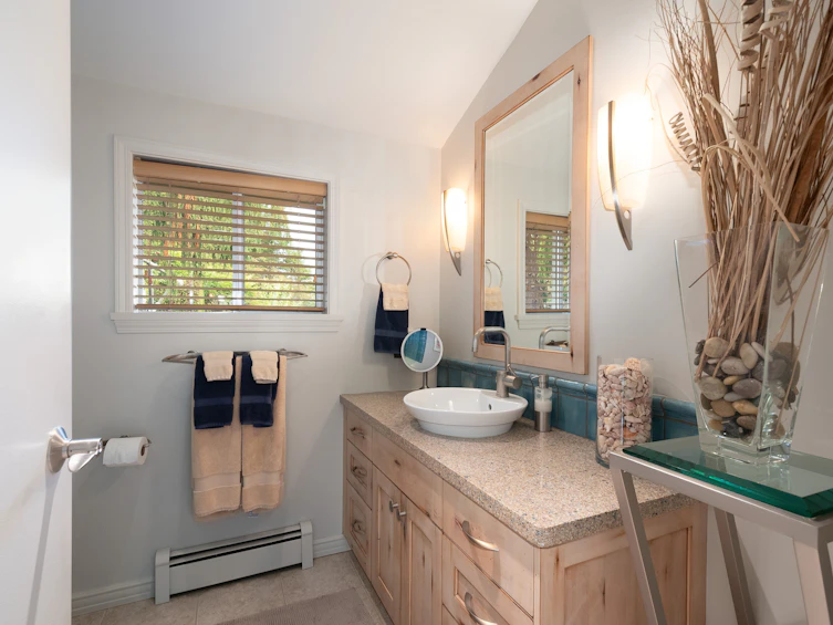 5480 Keith Road, West Vancouver, BC, V7W 3C9 - 48