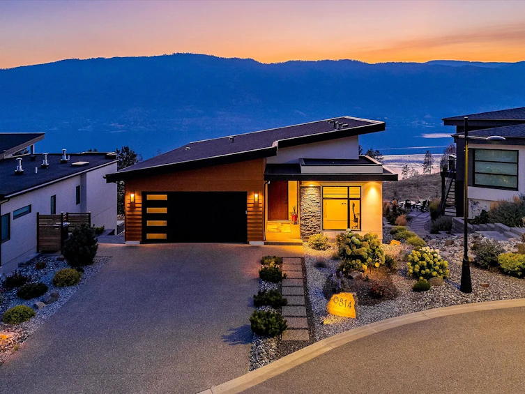 9814 Beacon Hill Crescent, Lake Country, BC, V4V 0A9 - 3