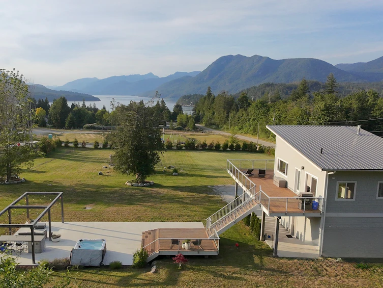 6315 Rimrock Road, Sechelt, BC, V7Z 0L1