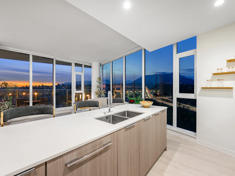 2704-1401 Hunter Street, North Vancouver, BC, V7J 0E2 - 27