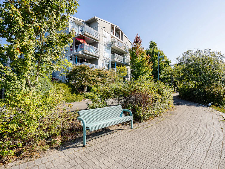 310-1880 E Kent South Avenue, Vancouver, BC, V5P 2S7 - 2