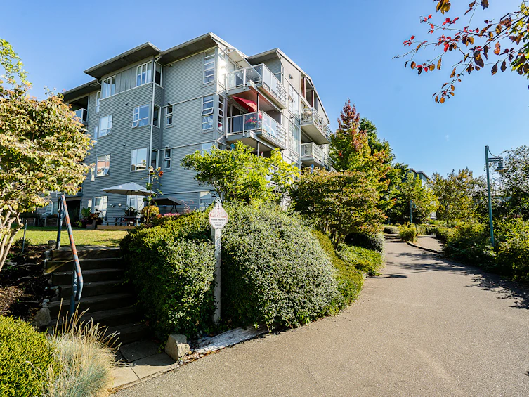 310-1880 E Kent South Avenue, Vancouver, BC, V5P 2S7 - 25