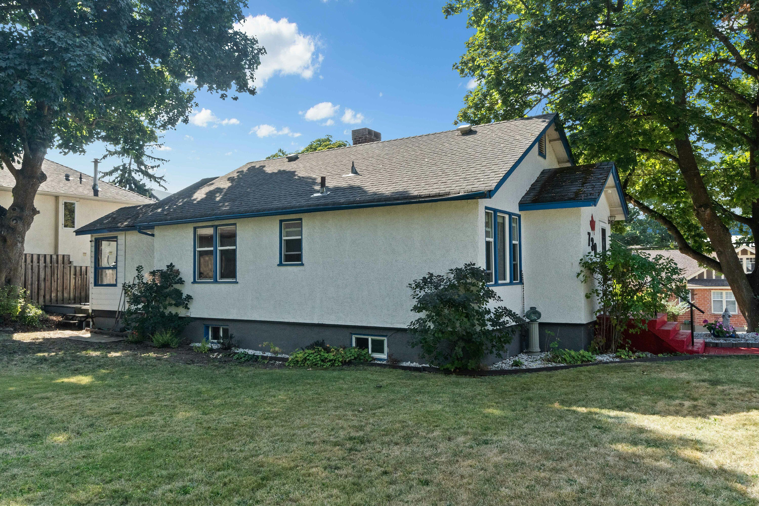 730 NE 9 Avenue, Salmon Arm, BC, V1E 4A1 - 62