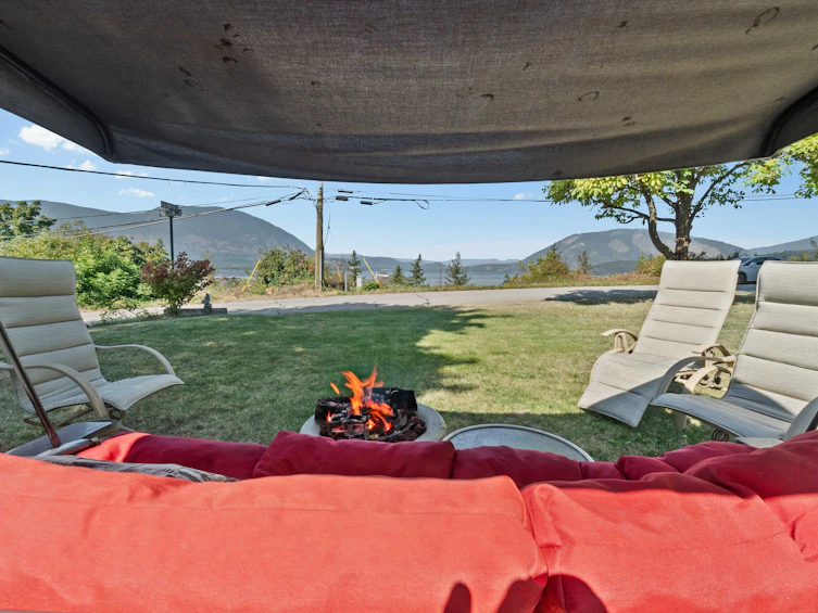 730 NE 9 Avenue, Salmon Arm, BC, V1E 4A1 - 66