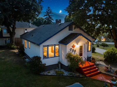 730 NE 9 Avenue - 3