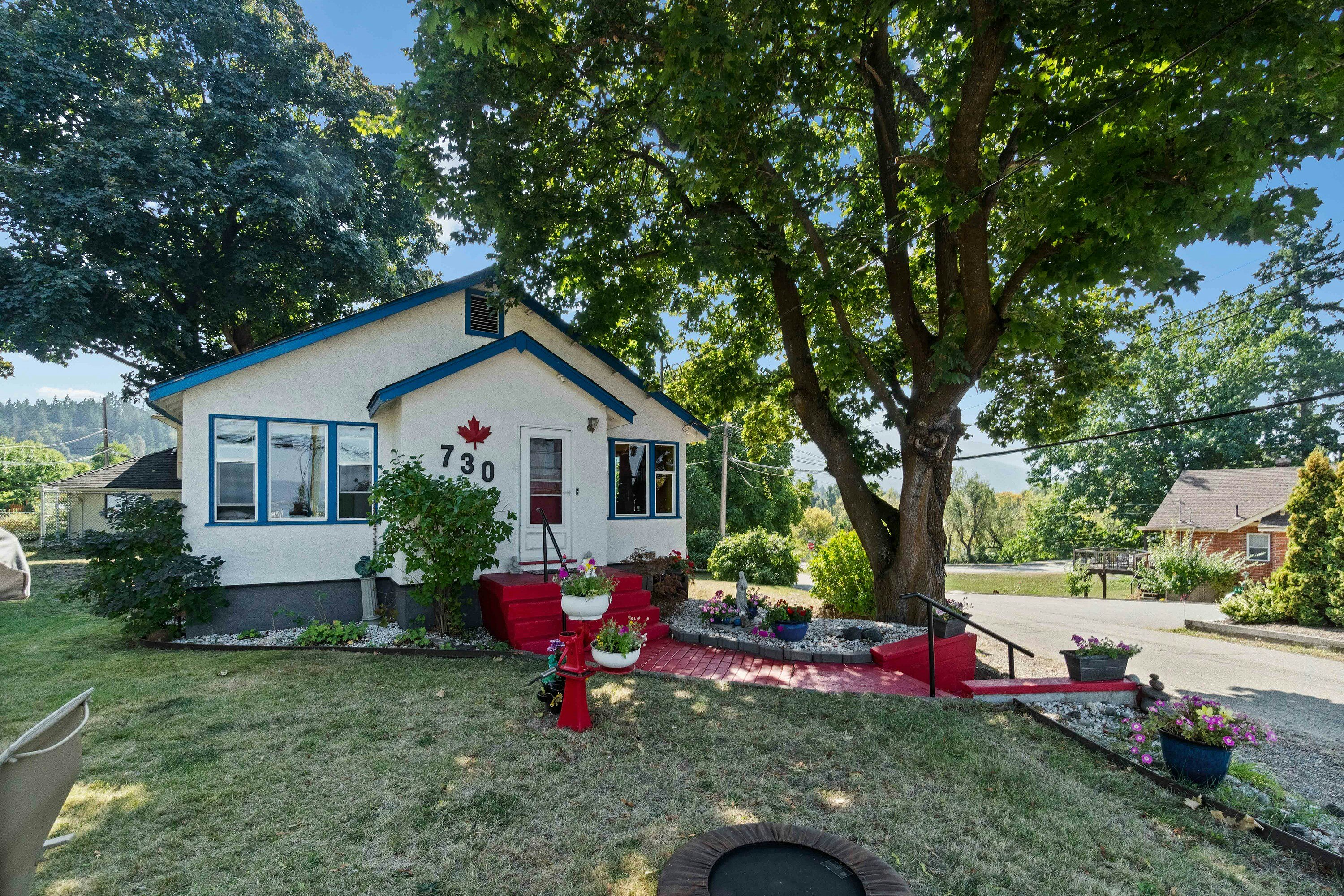 730 NE 9 Avenue, Salmon Arm, BC, V1E 4A1 - 49