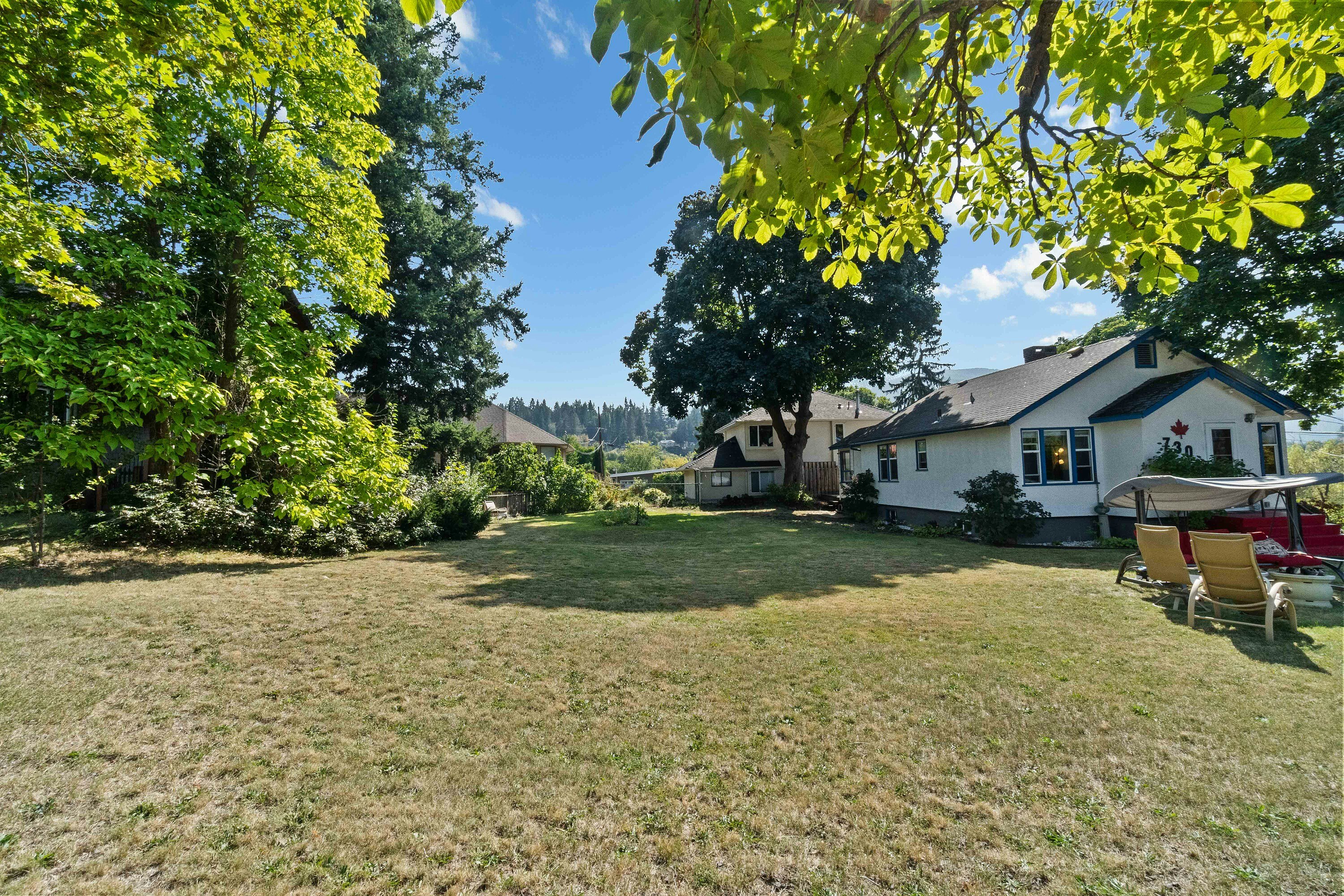 730 NE 9 Avenue, Salmon Arm, BC, V1E 4A1 - 61