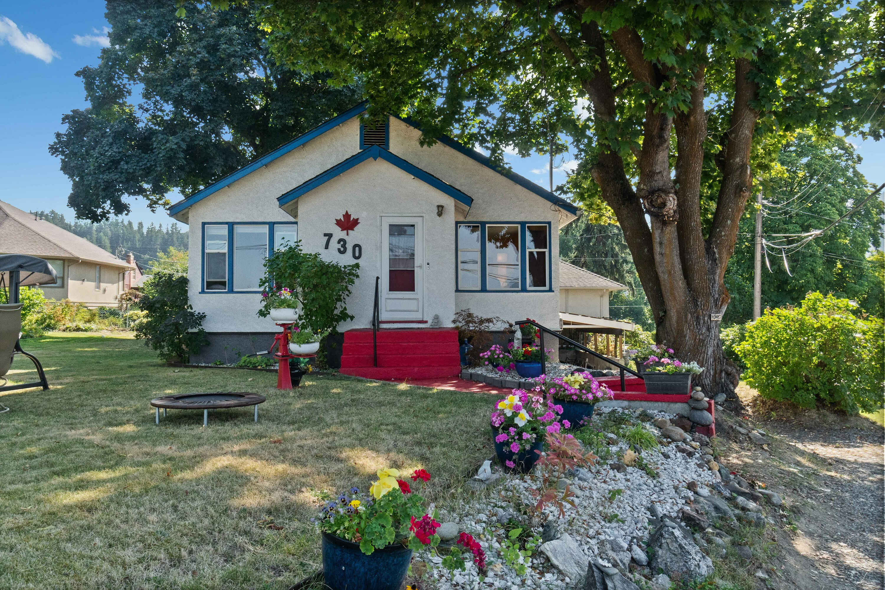 730 NE 9 Avenue, Salmon Arm, BC, V1E 4A1 - 77