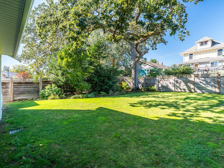 1524 Davie Street, Victoria, BC, V8R 4W3 - 41