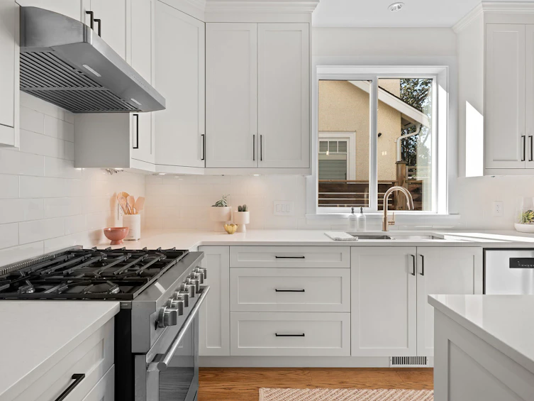 1524 Davie Street, Victoria, BC, V8R 4W3 - 11