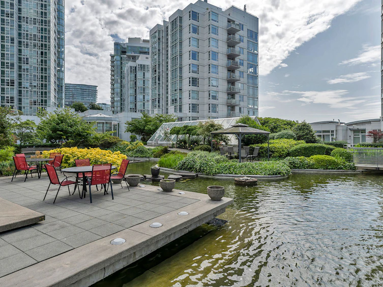 1608-198 Aquarius Mews, Vancouver, BC, V6Z 2Y4 - 33
