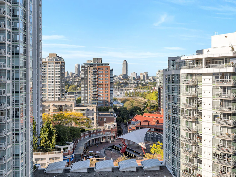 1608-198 Aquarius Mews, Vancouver, BC, V6Z 2Y4 - 21