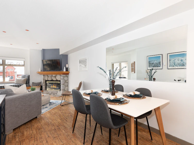 2050 Lake Placid 212 Road, Whistler, BC, V8E 0A8 - 5