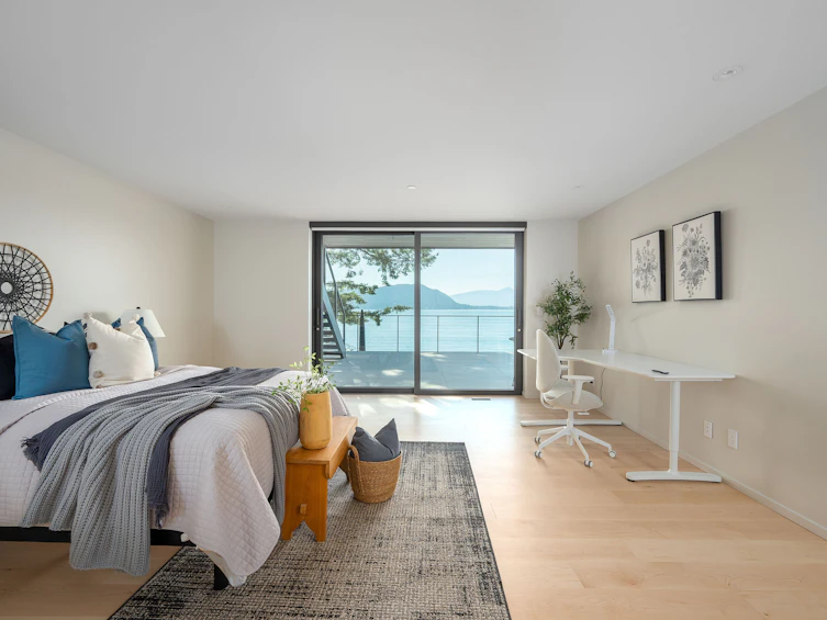 8885 Lawrence Way, West Vancouver, BC, V7W 2T7 - 27