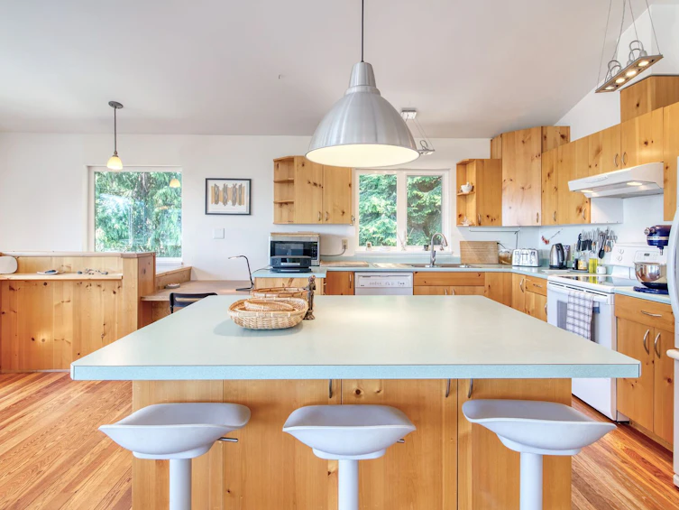 1664 Gower Point Road, Gibsons, BC, V0N 1V5 - 8