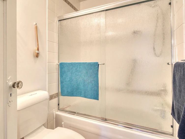 1664 Gower Point Road, Gibsons, BC, V0N 1V5 - 16