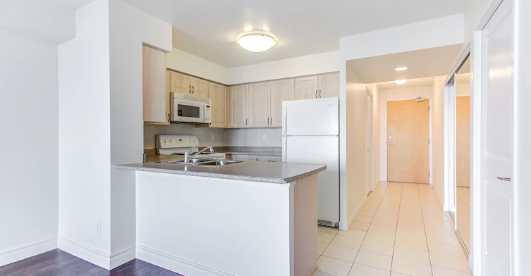 3601-4968 Yonge Street, Toronto, ON, M2N 7G9 - 11