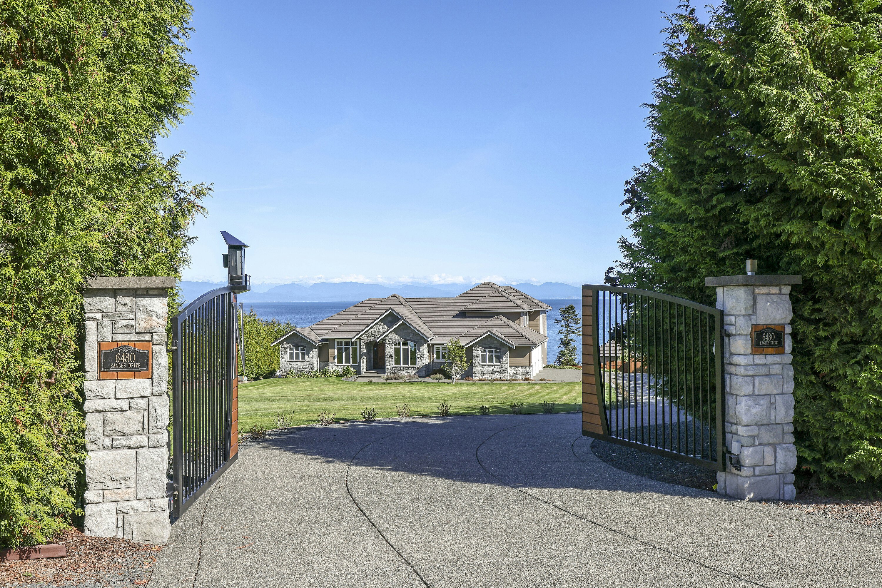 6480 Eagles Drive, Courtenay, BC, V9J 1V4 - 17