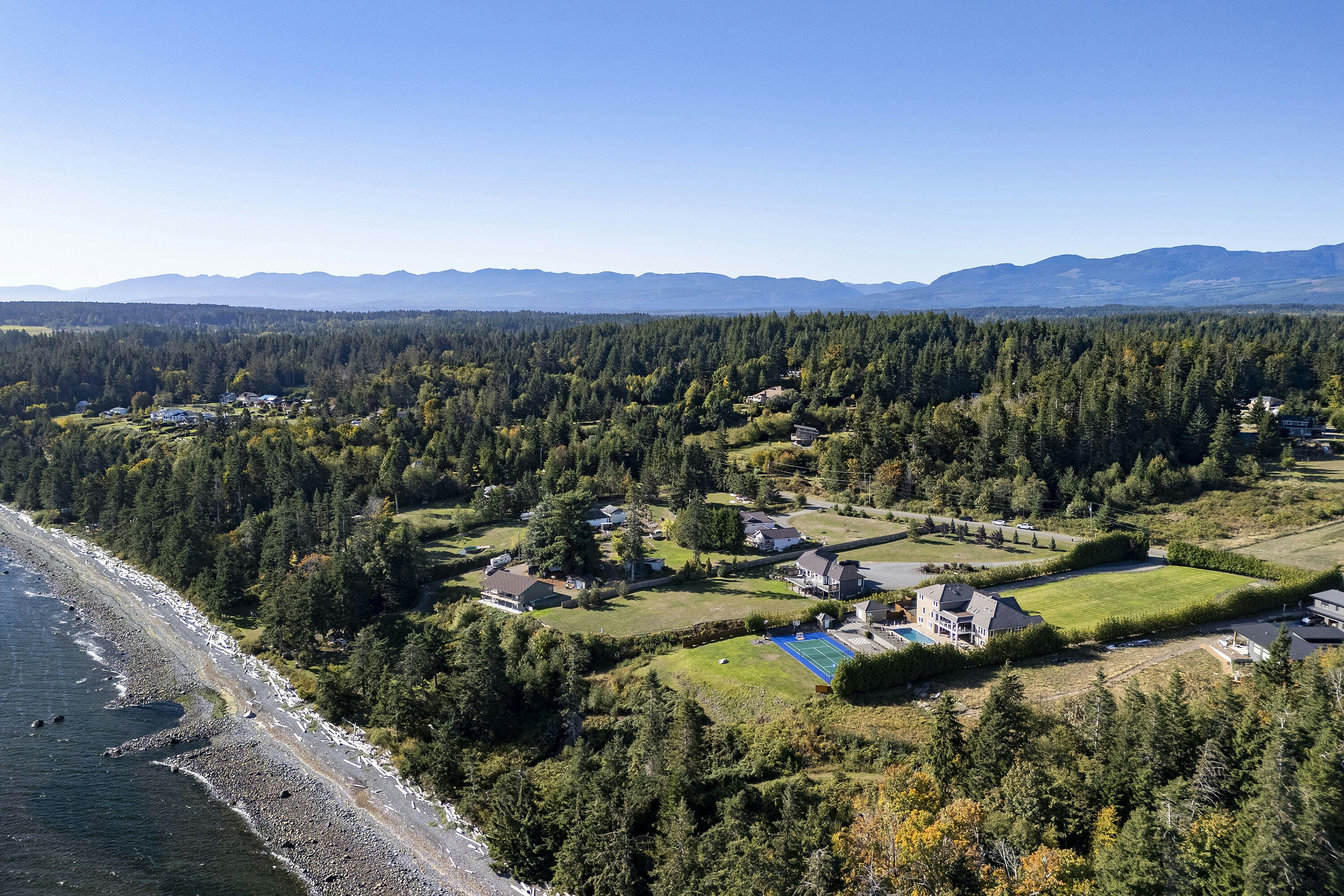 6480 Eagles Drive, Courtenay, BC, V9J 1V4 - 48