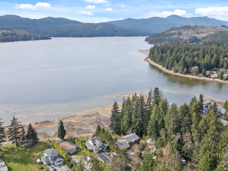 6279-6283 Sechelt Inlet Road, Sechelt, BC, V7Z 0L3 - 3