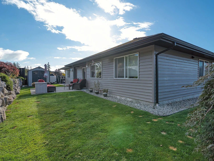 6252 Oracle Road, Sechelt, BC, V7Z 0N7 - 28