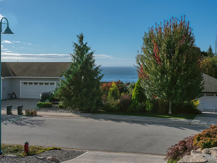 6252 Oracle Road, Sechelt, BC, V7Z 0N7 - 13