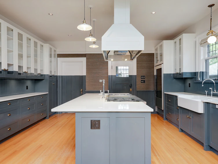 943 St. Charles Street, Victoria, BC, V8S 3P8 - 17