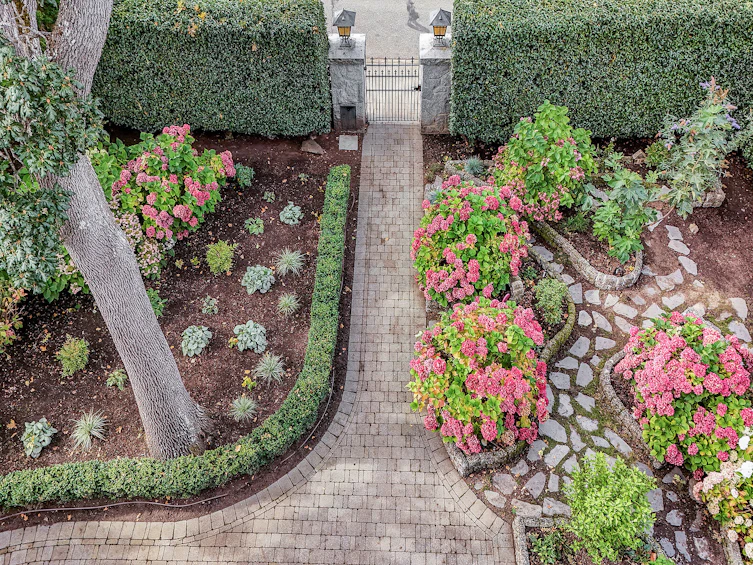 943 St. Charles Street, Victoria, BC, V8S 3P8 - 80