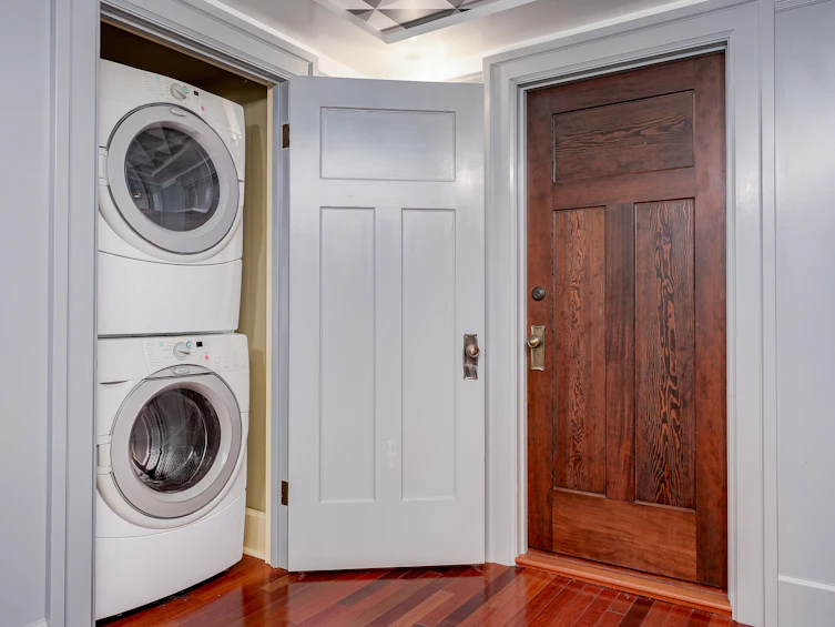 943 St. Charles Street, Victoria, BC, V8S 3P8 - 64