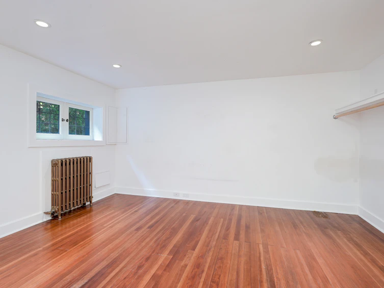 943 St. Charles Street, Victoria, BC, V8S 3P8 - 62