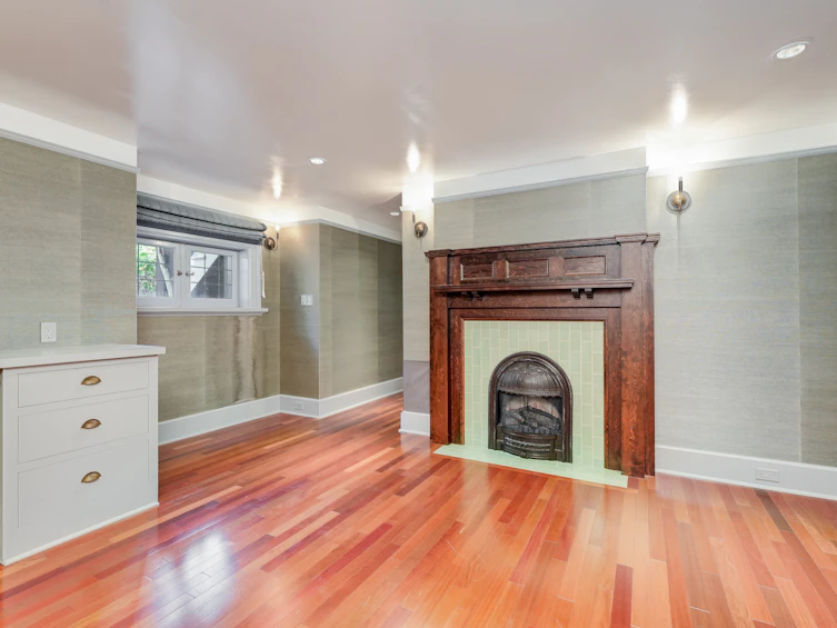 943 St. Charles Street, Victoria, BC, V8S 3P8 - 55