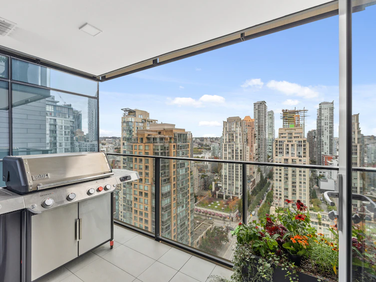 2208-1111 Richards Street, Vancouver, BC, V6B 0S3 - 15