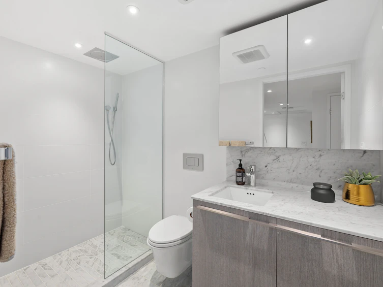2208-1111 Richards Street, Vancouver, BC, V6B 0S3 - 20