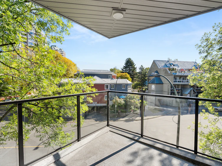 301-1150 Quayside Drive, New Westminster, BC, V3M 6E1 - 21