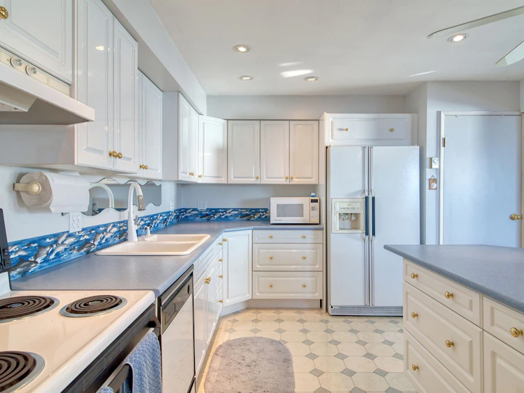 6437 Sunshine Coast Highway, Sechelt, BC, V7Z 0N6 - 31