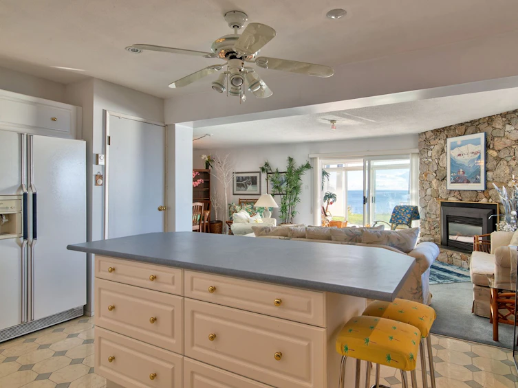 6437 Sunshine Coast Highway, Sechelt, BC, V7Z 0N6 - 32