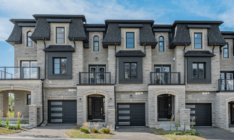 23-675 Victoria Road N
