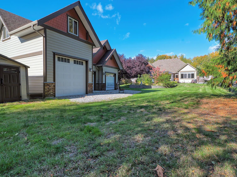 5005 Bay Road, Sechelt, BC, V7Z 0E9 - 3