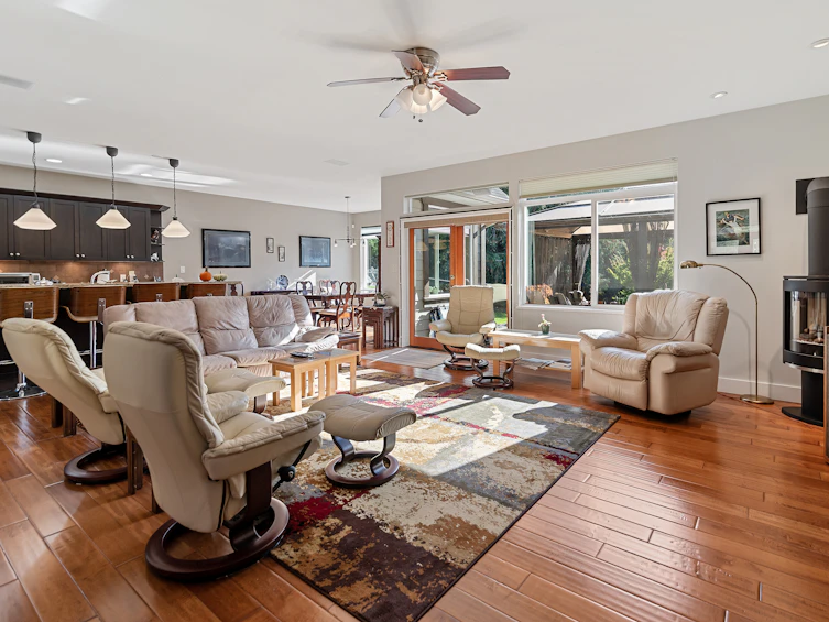 5005 Bay Road, Sechelt, BC, V7Z 0E9 - 10