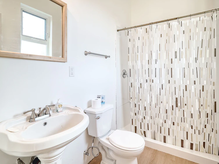 5005 Bay Road, Sechelt, BC, V7Z 0E9 - 23