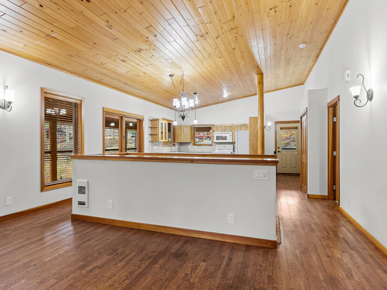 849 Balsam Road, West Kelowna, BC, V1Z 3V7 - 8