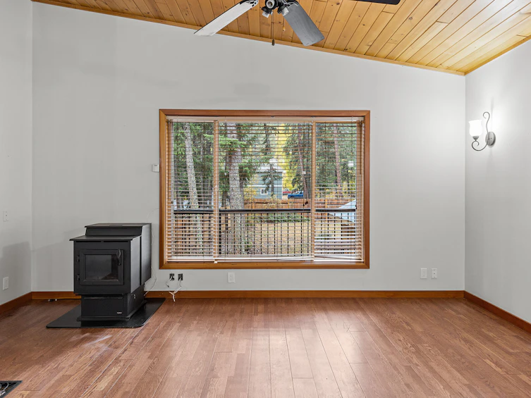 849 Balsam Road, West Kelowna, BC, V1Z 3V7 - 13